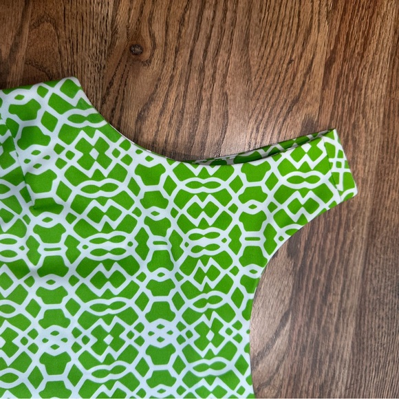 Jude Connally Lime Green & White Geometric Midi Dress - Picture 10 of 13